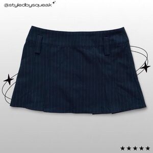 By Dyln Revolve Faye Black Pinstripe Micro Mini Skirt NWT Y2K Goth Small